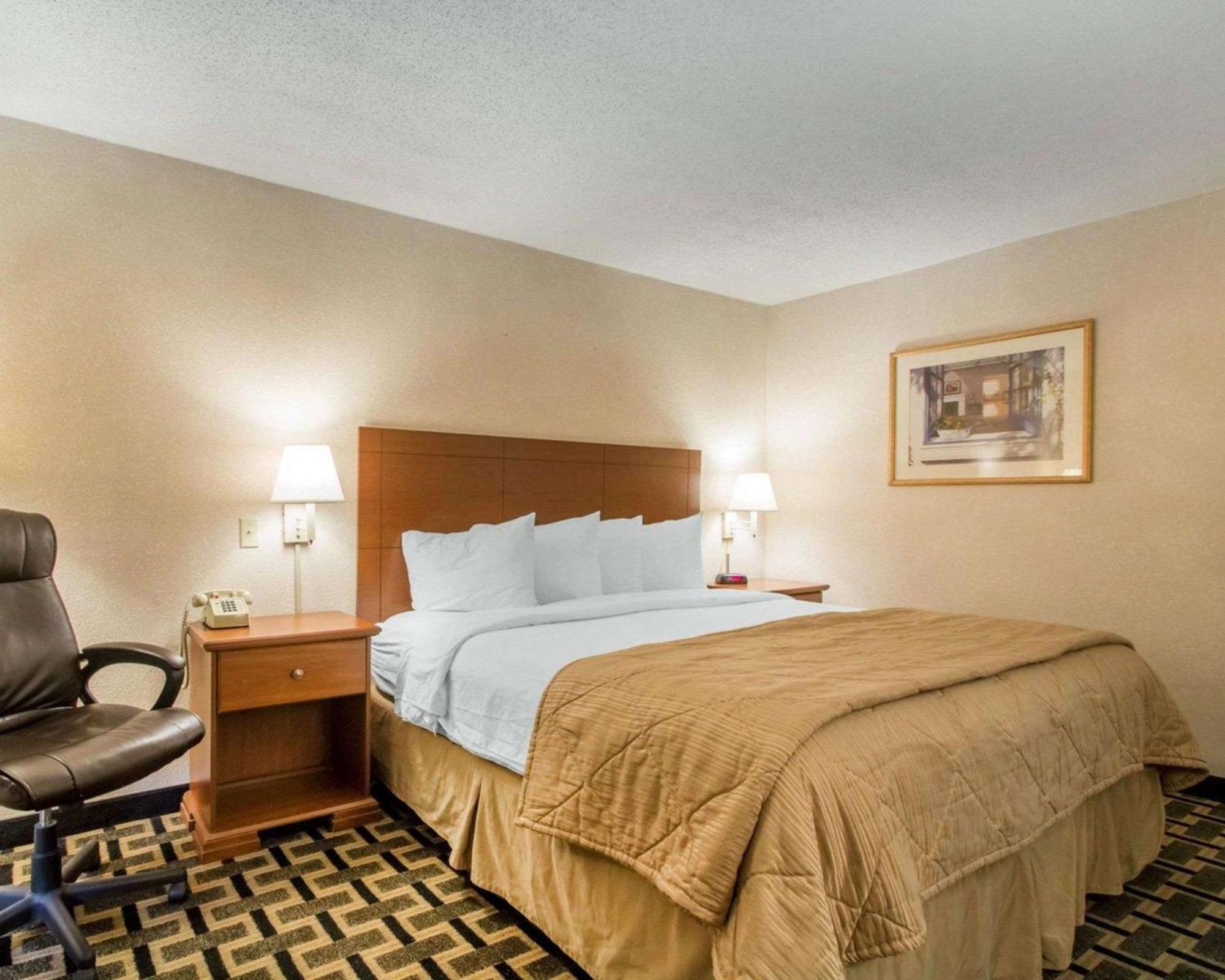 Quality Inn & Suites Риджленд Экстерьер фото