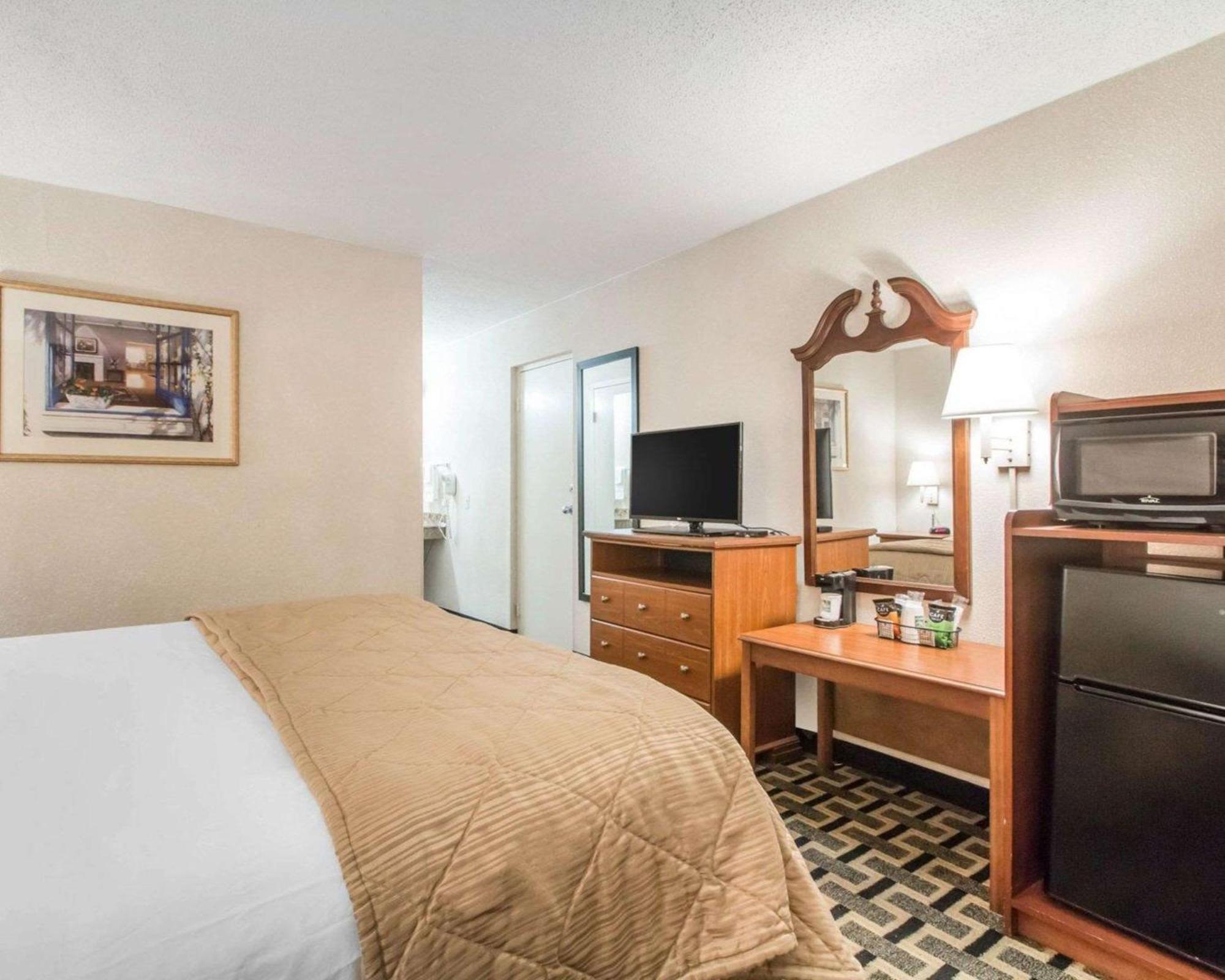 Quality Inn & Suites Риджленд Экстерьер фото